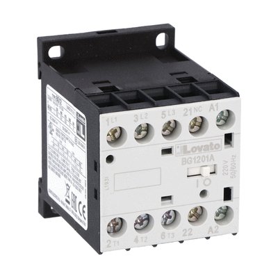 Three-pole contactor, IEC operating current Ie (AC3) = 12A, AC coil  1NC auxiliary contact